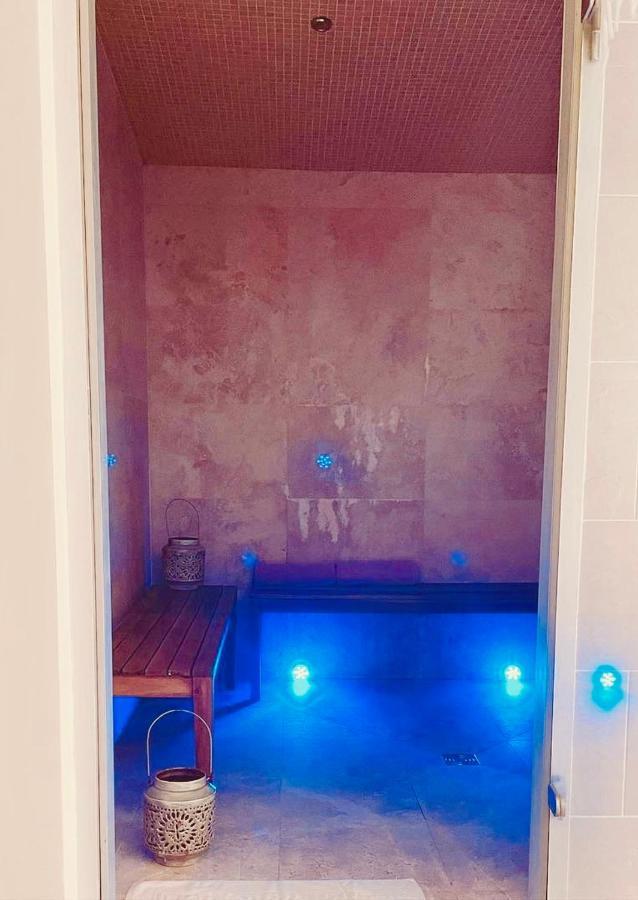 Jacuzzi Love Room Paris Luaran gambar